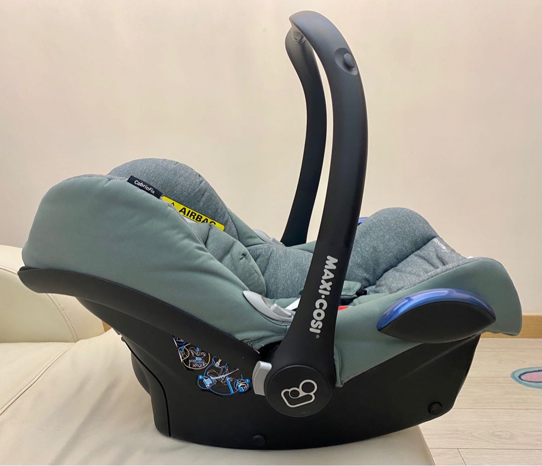 omzeilen Teken een foto ik heb honger Maxi Cosi Cabriofix (0-13kg) Baby Car Seat（加送牛牛椅）, 兒童＆孕婦用品, 洗澡及換尿片, 洗澡及換尿片-  其他用品- Carousell