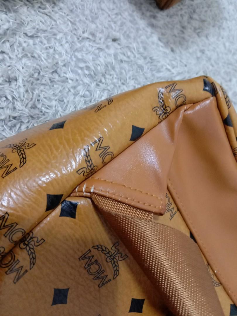 Mcm not turnable screw, Luxury, Bags & Wallets on Carousell