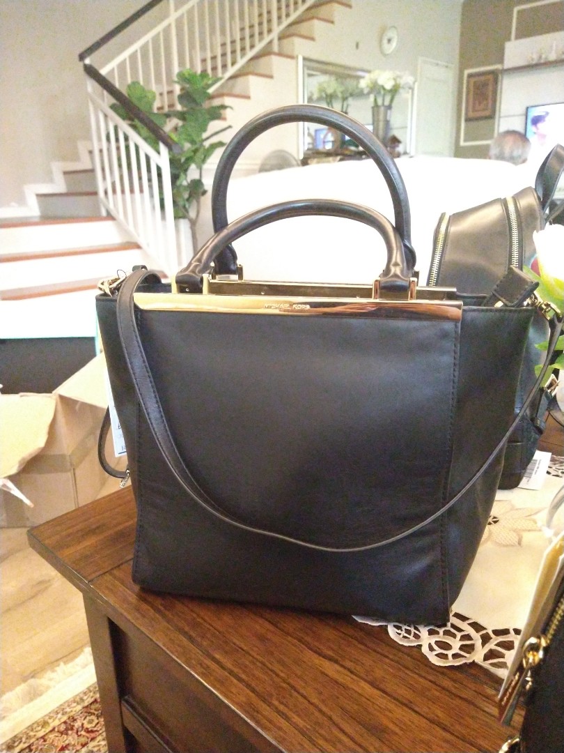 Michael kors hot sale lana tote