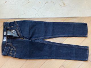 （分類：）位於 。 由 a.goodseller 提交（商品編號 1091470625，圖片 1）。簡介： 。