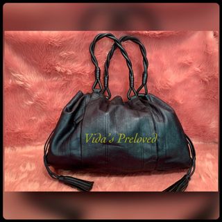 (Category: ) located in . Submitted by vida-collections (Listing ID 1091379043, Image 1). Description: .