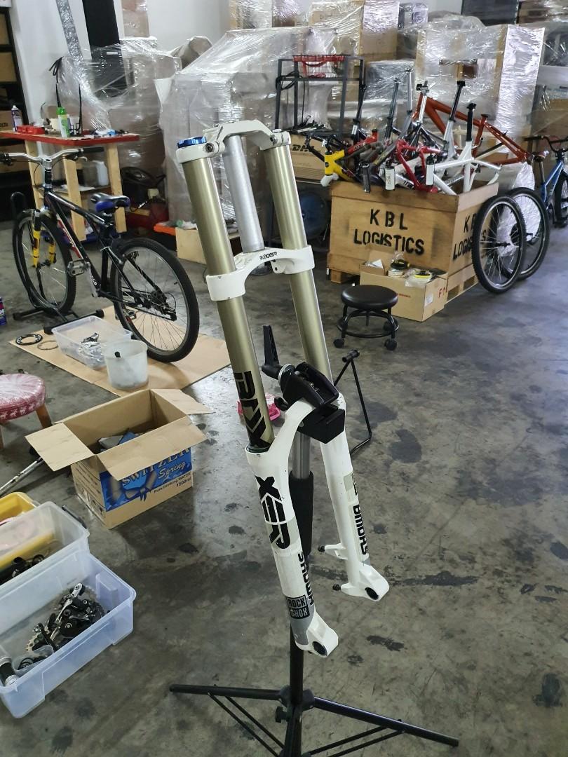 Rockshox boxxer best sale rc 2011