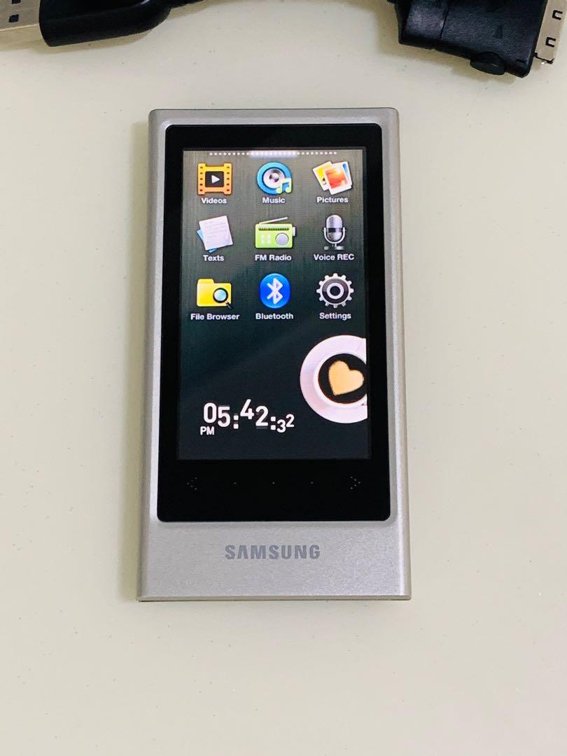 Samsung YPP3 MP3 Player (Silver), Audio, Portable Music Players on