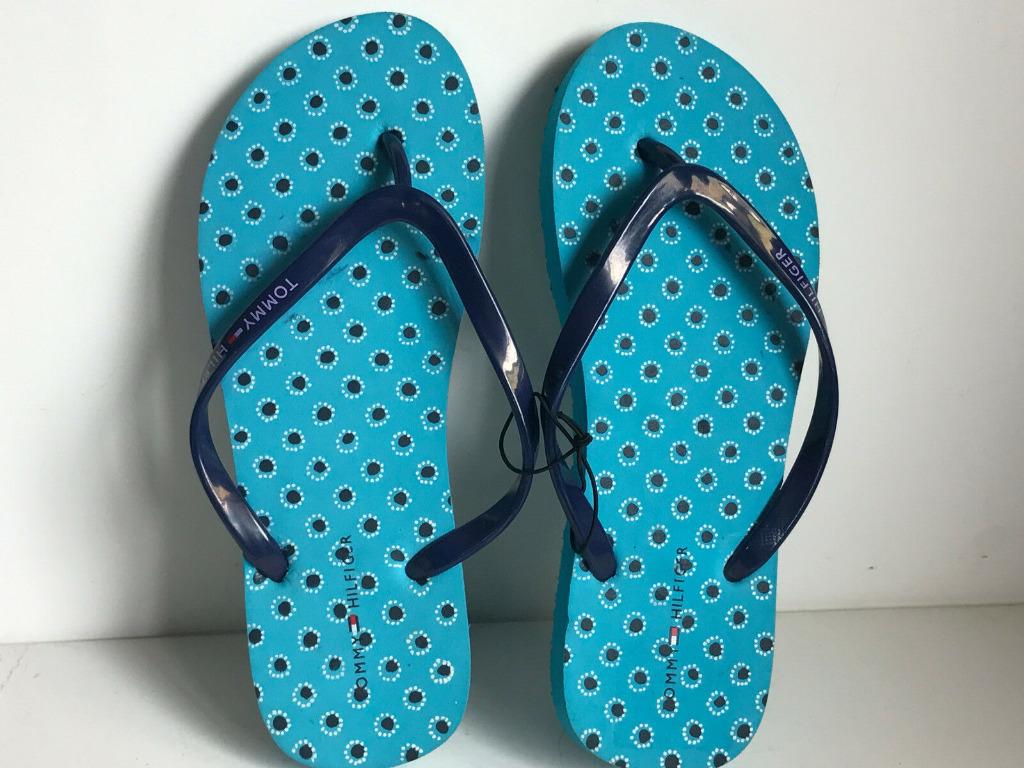 Tommy hotsell slippers sale