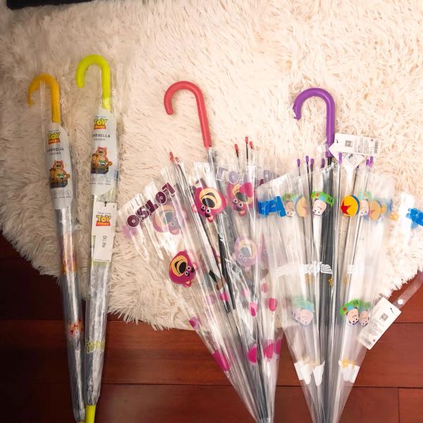 Toy online story umbrella