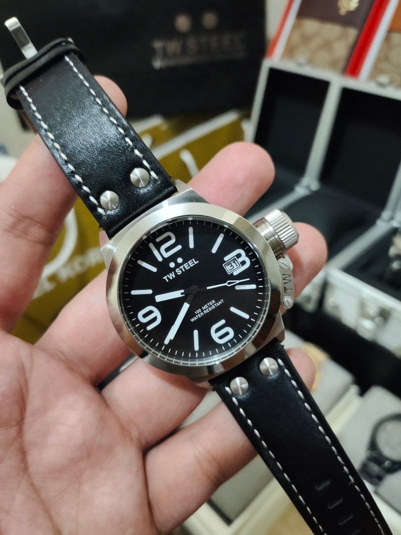 Tw steel canteen watch top