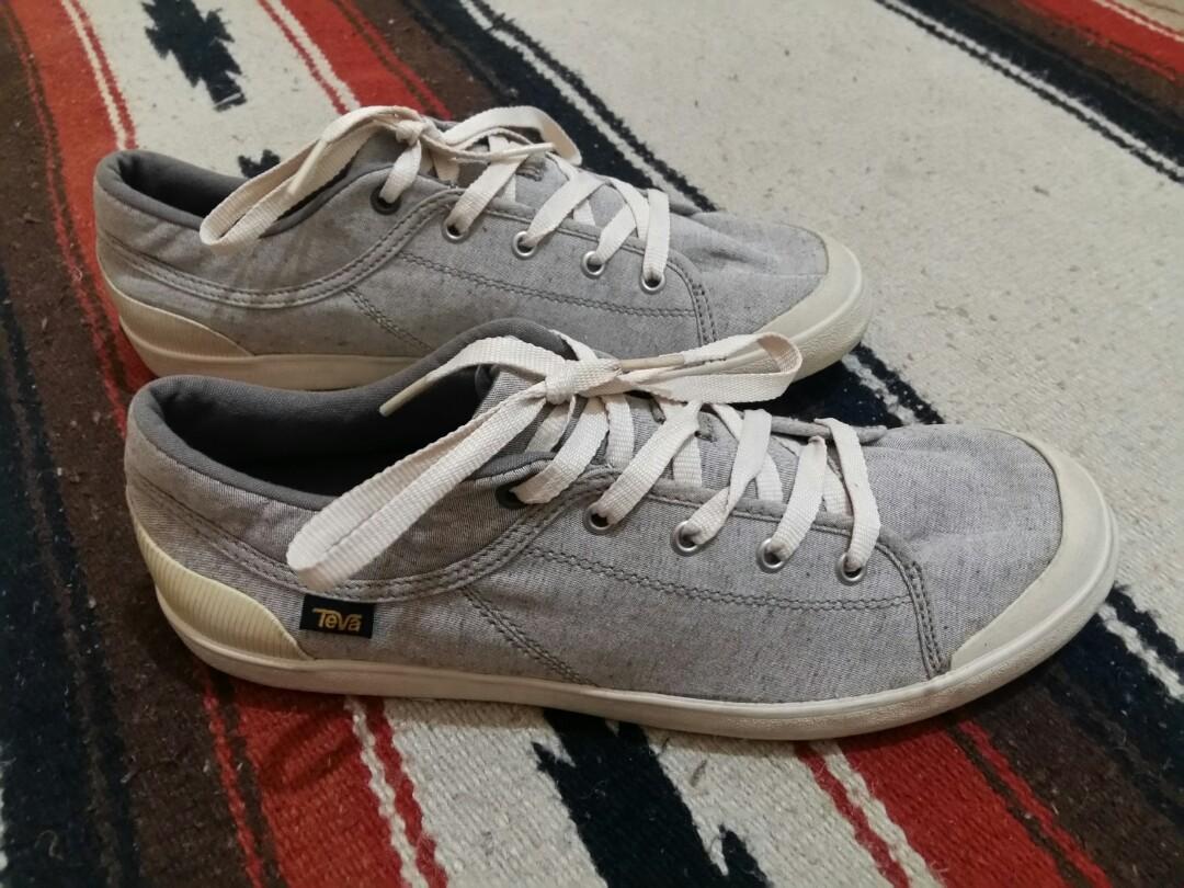 Teva outlet canvas sneakers