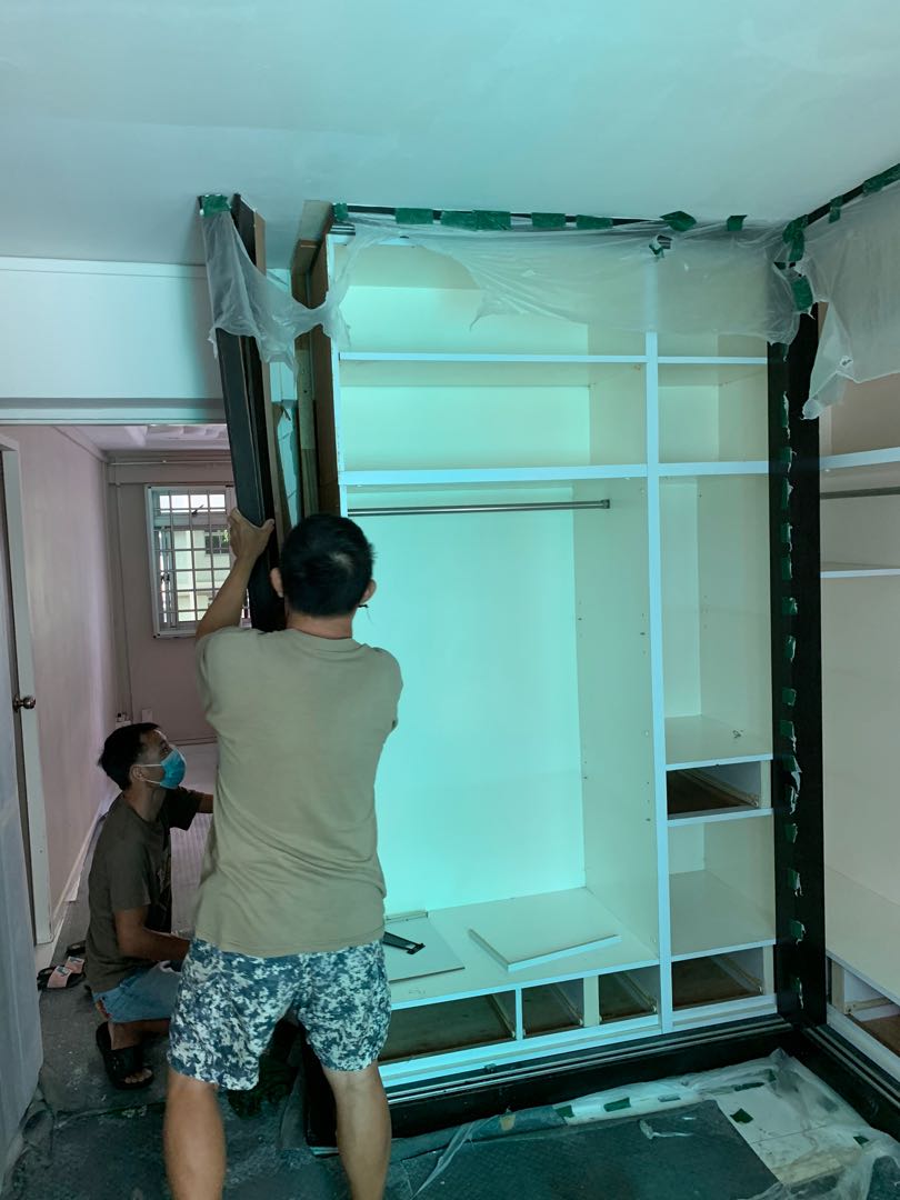 Wardrobe Dismantle /movers /disposal services, Home Services, Movers