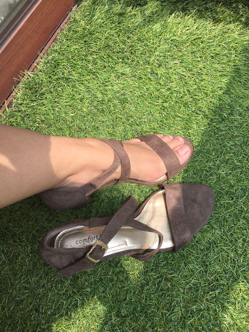 Comfort sales plus wedges