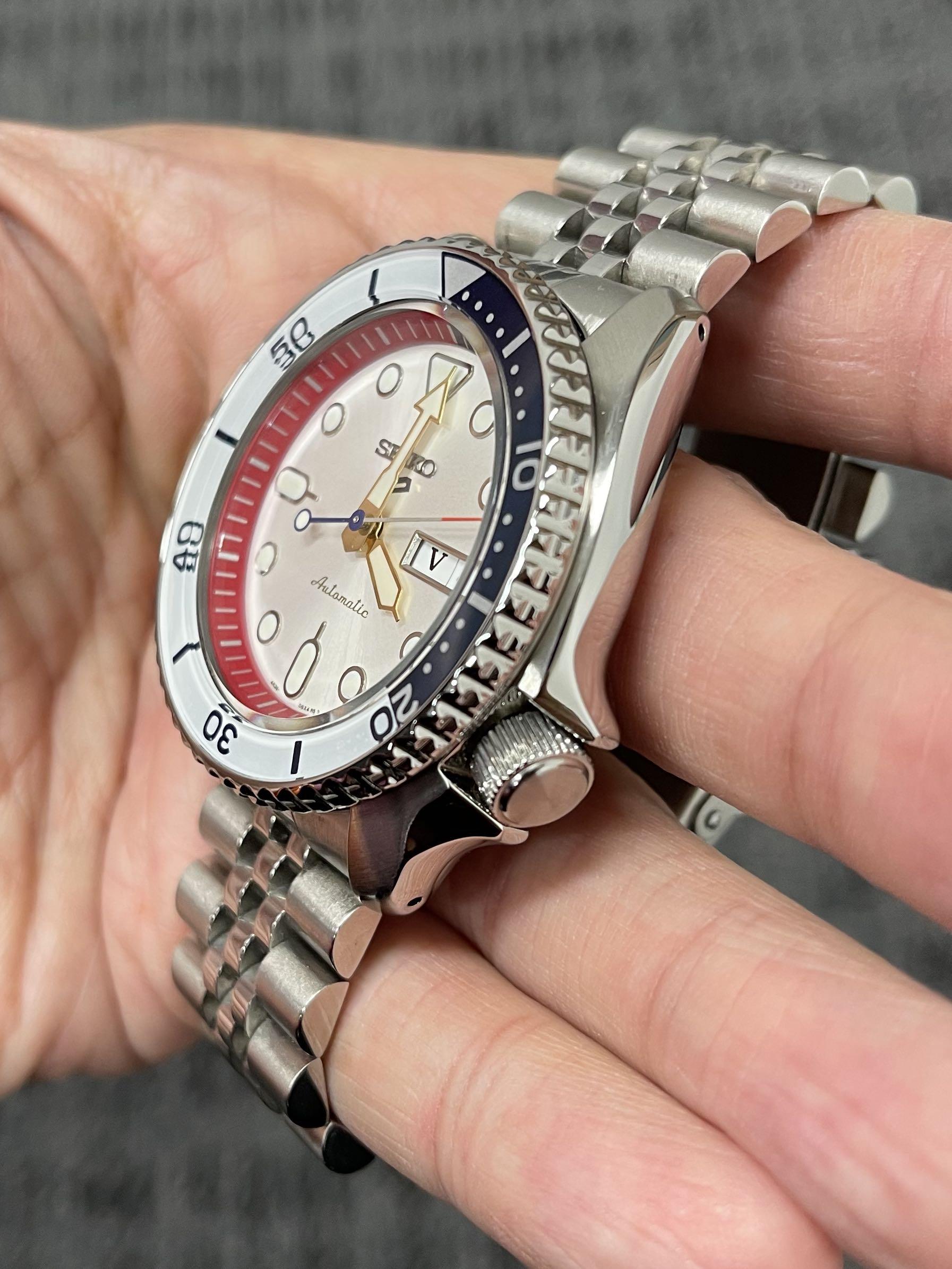 0190 2563pcs Seiko 5 Gundam Thailand LE Men s Fashion