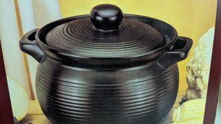 陶瓷 ，保溫， 直火 ，碳燒滷味煮鍋 (近全新)