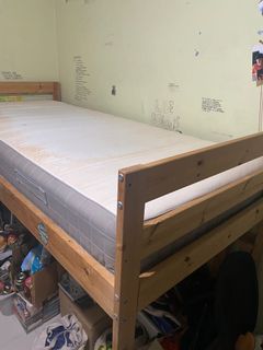 (Category: ) located in . Submitted by twelveeeoos (Listing ID 1093381825, Image 1). Description: .