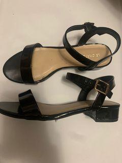 BIG SHOE SALE GREAT QUALITY