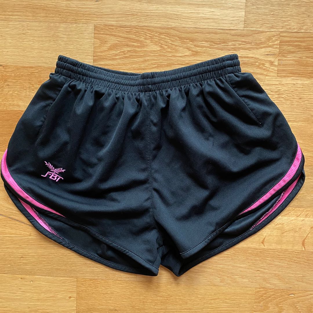 Curve cut shorts shop