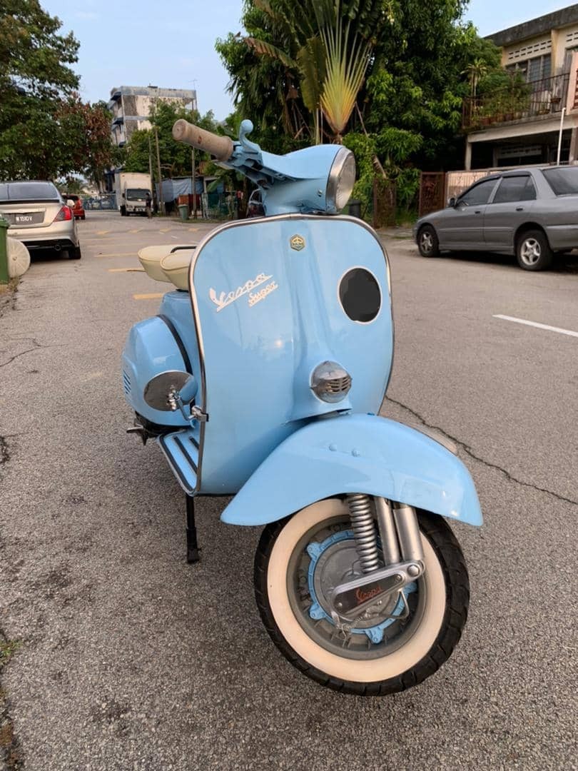 Classic Vespa Super 150, Motorbikes on Carousell