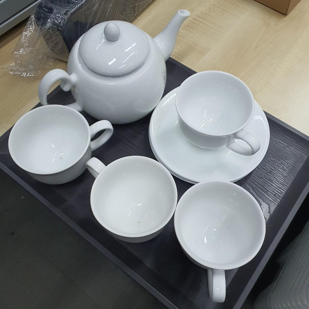 Corelle Tea set, Furniture & Home Living, Kitchenware & Tableware