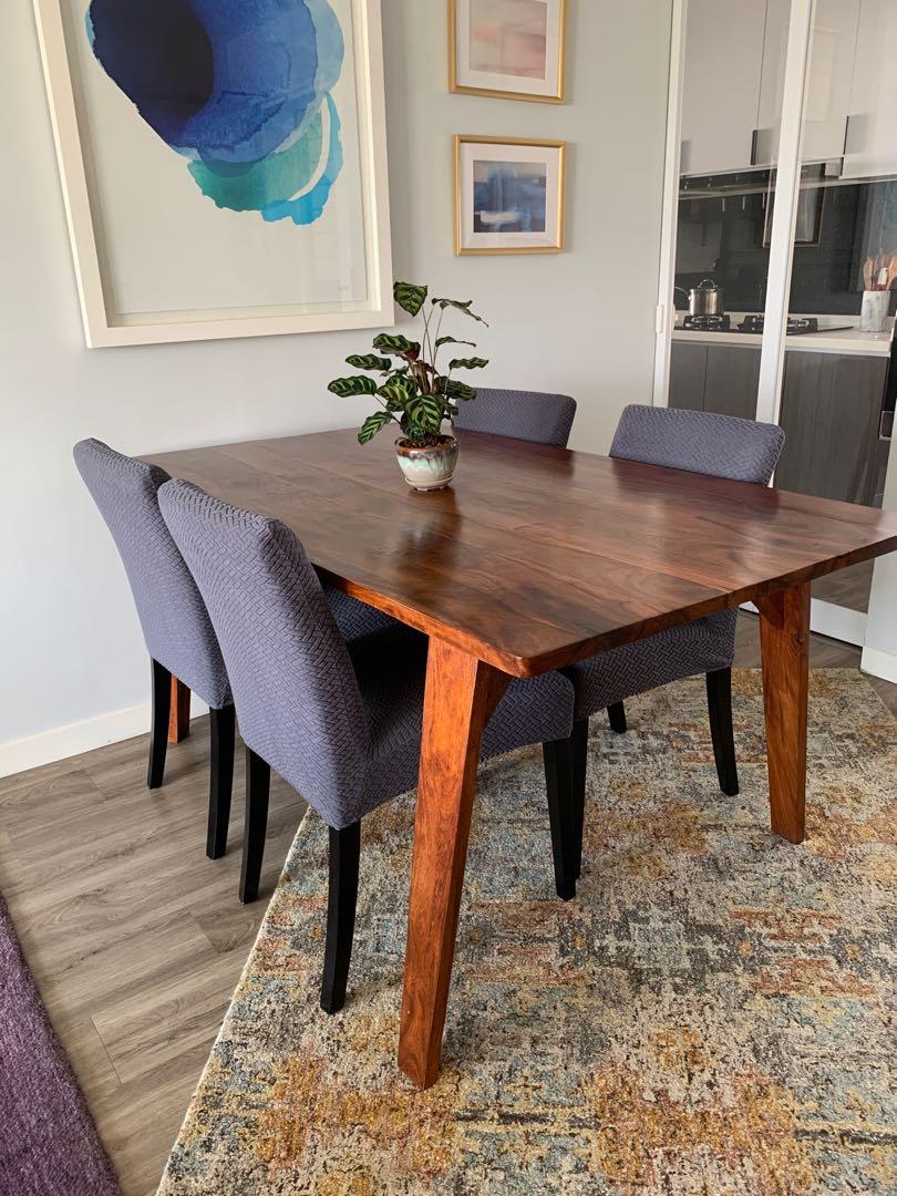 Crate and outlet barrel lowe chair