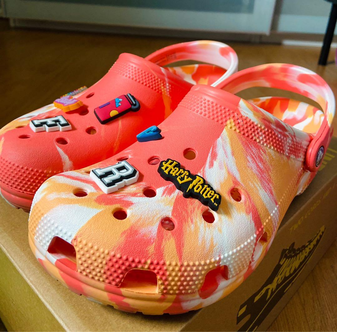 classic marble crocs