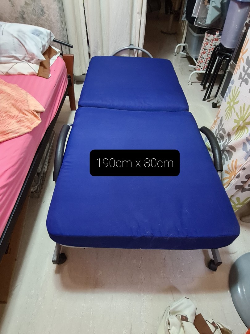 Foldable bed sales with wheels