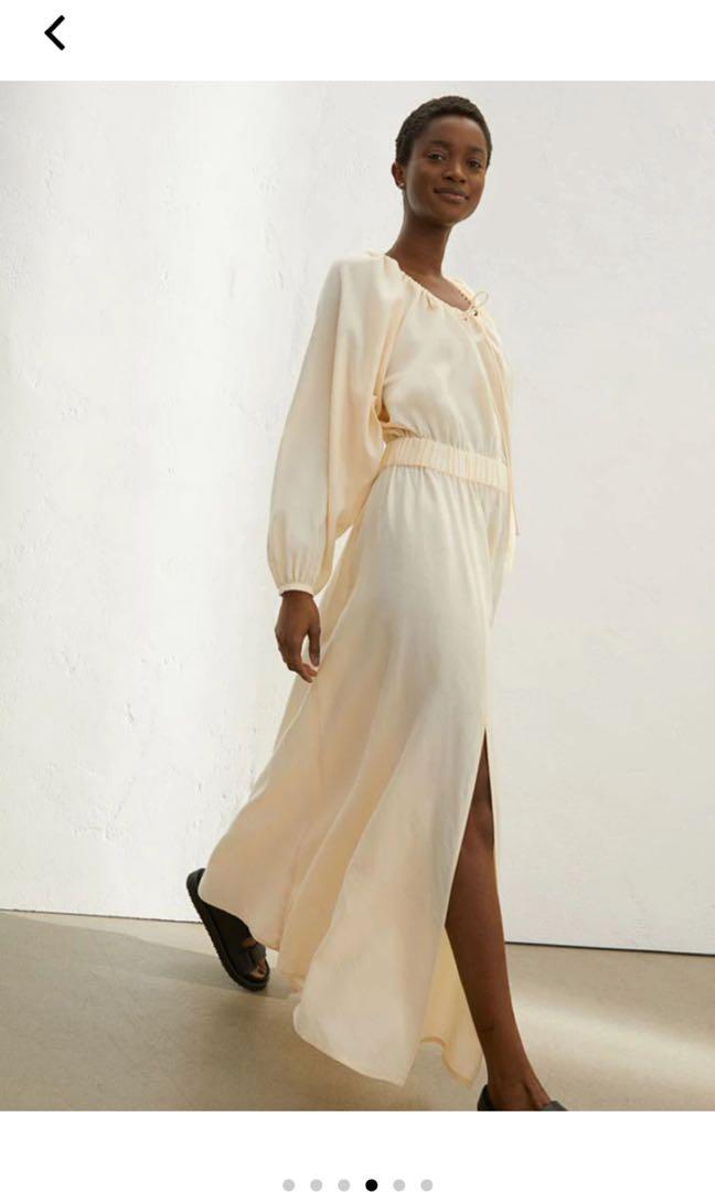 Hu0026M Yellow Linen Blend Maxi Dress with Slit, Women's Fashion, Dresses u0026  Sets, Jumpsuits on Carousell