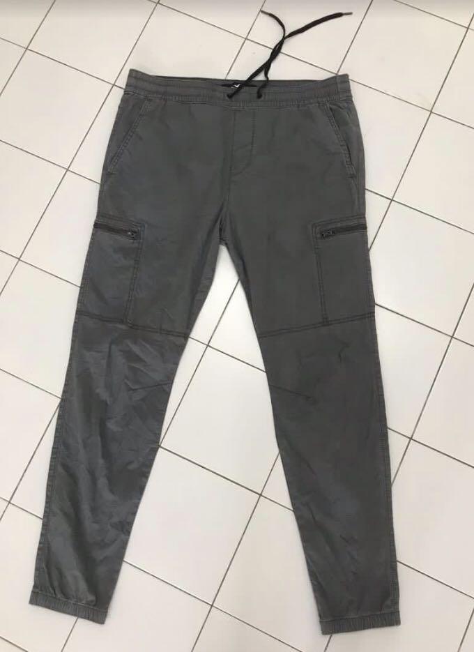 Hollister skinny jogger pants Men s Fashion Bottoms Trousers on