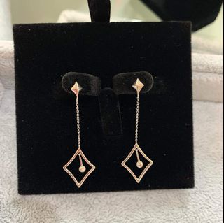 (Category: ) located in . Submitted by katietee (Listing ID 1093351421, Image 1). Description: .