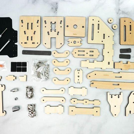 KiwiCo Eureka Crate Rivet Press Kit STEM-related gift組裝模型, 興趣及遊戲, 旅行 ...
