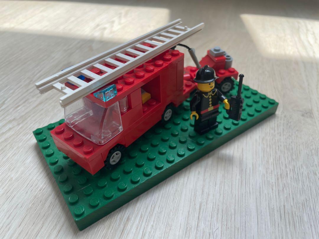 Lego classic online fire truck