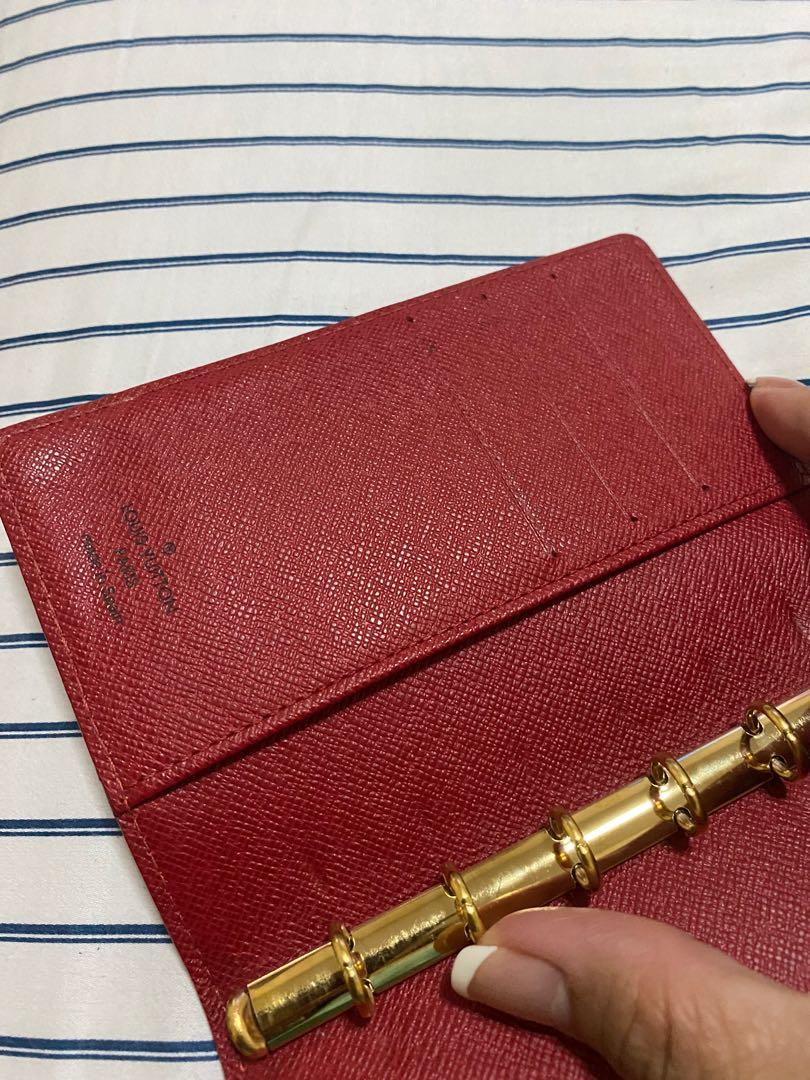 LV Epi Agenda pocket size (Category: Luxury Bags & Wallets) located in Manila. Submitted by 123_kikay (Listing ID 1093360166, Image 3). Description: Authentic LV Epi Agenda pocket size in good condition. Use it as an organizer or journal. With 3 credit card pocket , you may also use this as your wallet. With free refills .