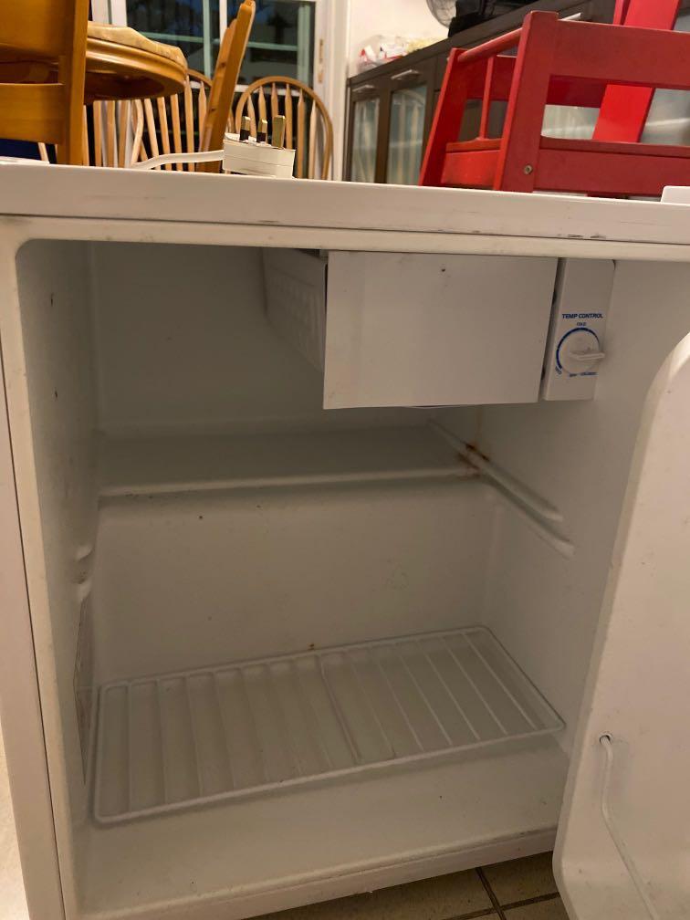 Mini Fridge, TV & Home Appliances, Other Home Appliances on Carousell