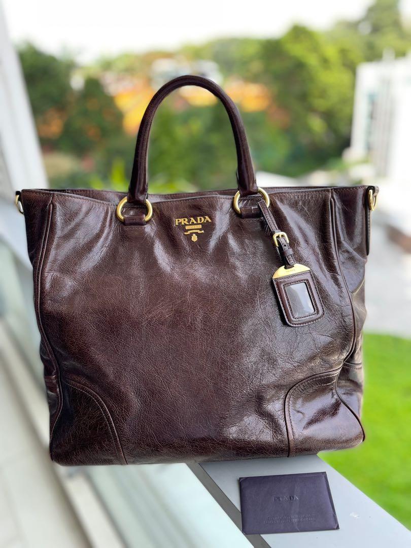 Prada vitello shine tote discount