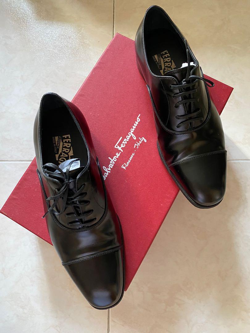 Salvatore Ferragamo Luce 0636705 Black Lace Up Shoe