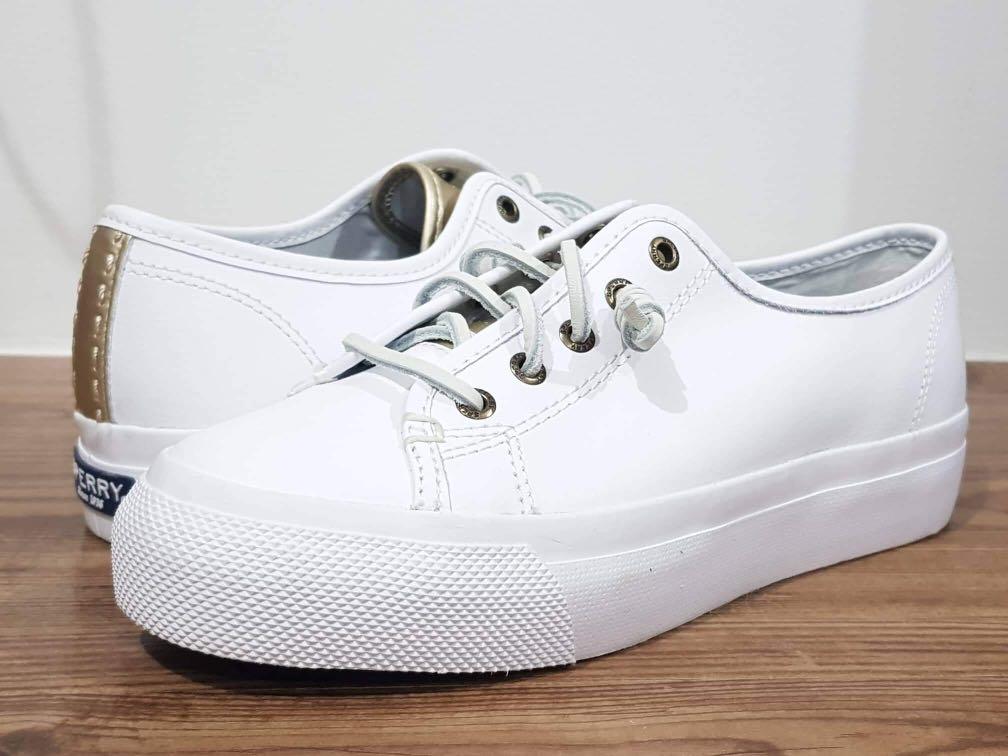 Sperry sky sail on sale
