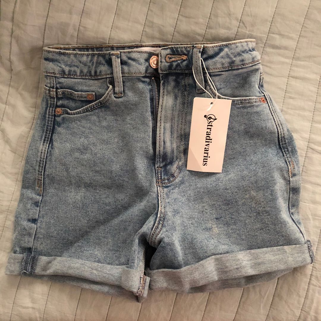 Short mom slim stradivarius deals