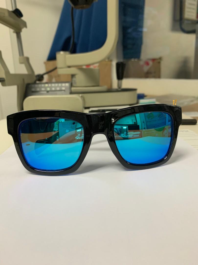 Swatch polarised sunglass