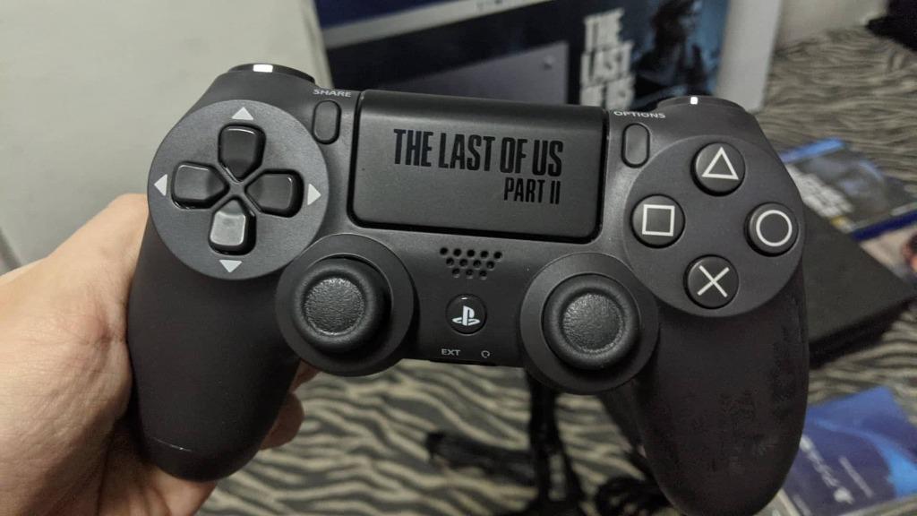 Consola Playstation 4 Pro Seminueva The Last Of Us Part Ii