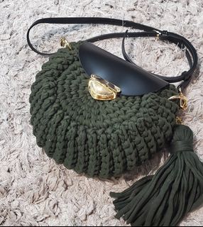 (Category: ) located in . Submitted by rawsilver (Listing ID 1093384815, Image 1). Description: .