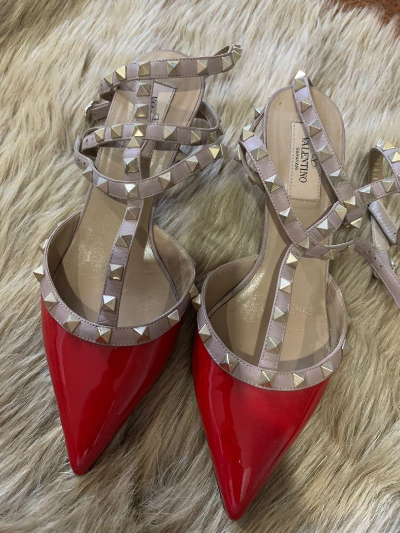 Rockstud kitten heels top