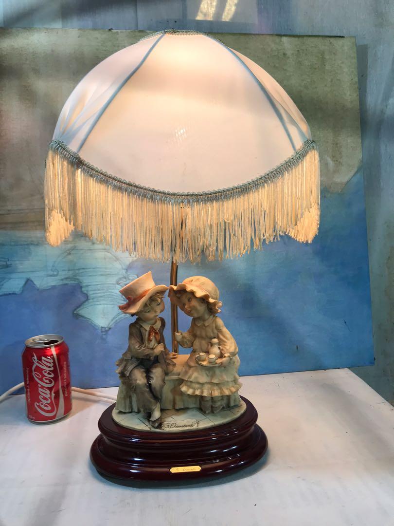 vintage Giuseppe Armani Florence table lamp made in Italy, Furniture & Home  Living, Lighting & Fans, Lighting on Carousell