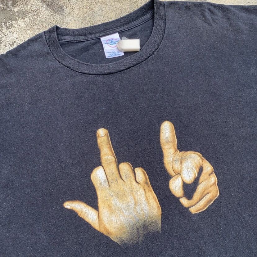 Vtg Y2k fuck you Hand Sign Tee
