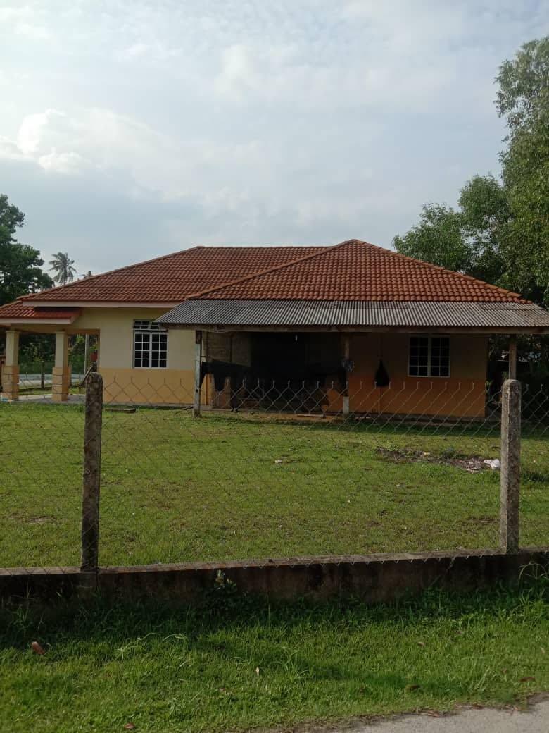 WTS] BANGLO 1 TINGKAT KG RHU RENGGEH MARANG TERENGGANU, Property 