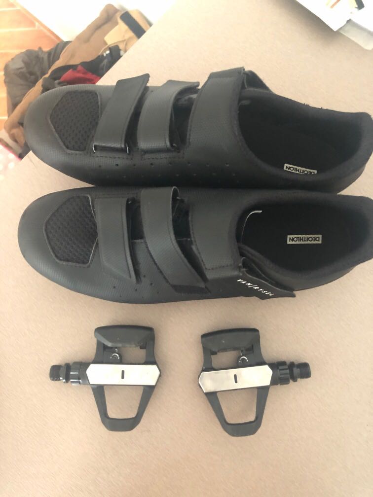 Decathlon cleats store