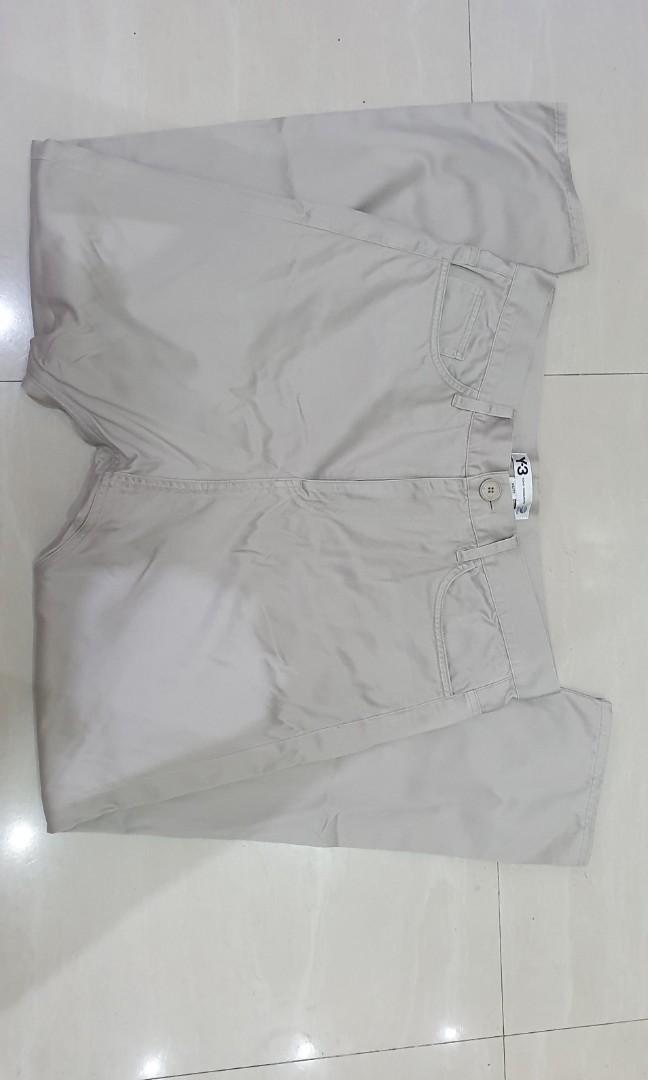 Y3 carrot cut Chinos (Category: Jeans) located in Quezon City. Submitted by phoejay (Listing ID 1093328664, Image 1). Description: .
