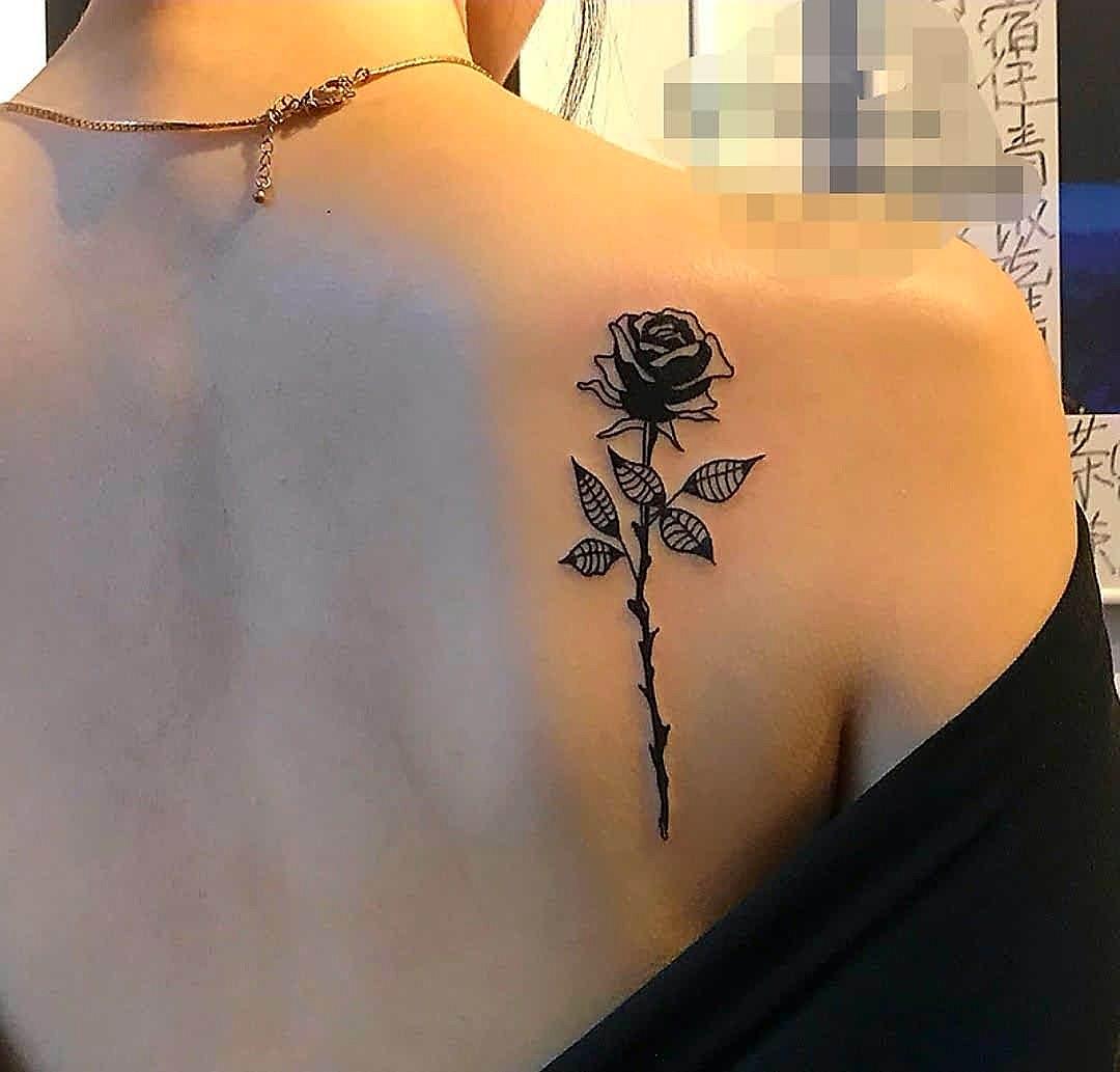 680 紋身貼紙印水紙tattoo Stickers 遮掩疤痕手繪玫瑰薔薇花朵花匹暗黑系後背防水持久男女潮網紅款花臂半臂逼真 仿真刺青黑白圖騰民族款 Cosplay 興趣及遊戲 手作 自家設計 文具 Carousell 680 紋身貼紙印水紙tattoo Stickers 遮掩疤痕手繪玫瑰薔薇花朵花匹暗黑系後背防水持久男女潮網紅款花臂半臂逼真 仿真刺青黑白圖騰民族款 Cosplay 興趣及遊戲 手作 自家設計 文具 Carousell