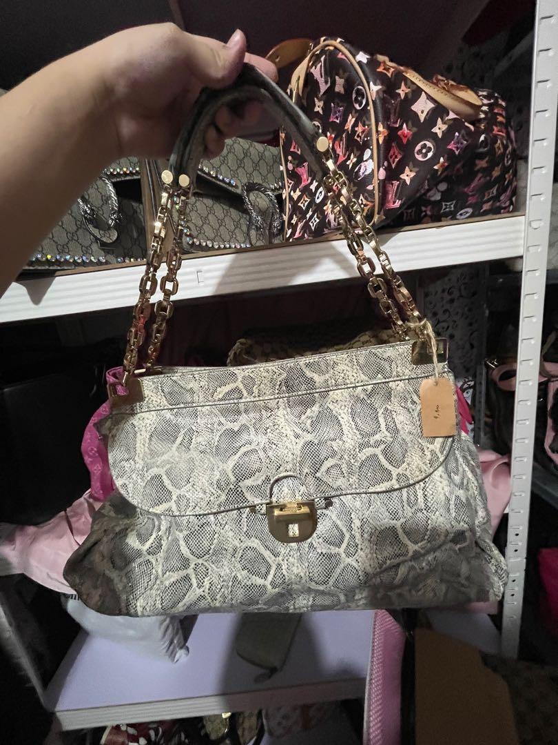 ? Authentic Tory Burch Snake Skin Chain Bag Japan Sourced, Women's  Fashion, Bags & Wallets, Shoulder Bags on Carousell