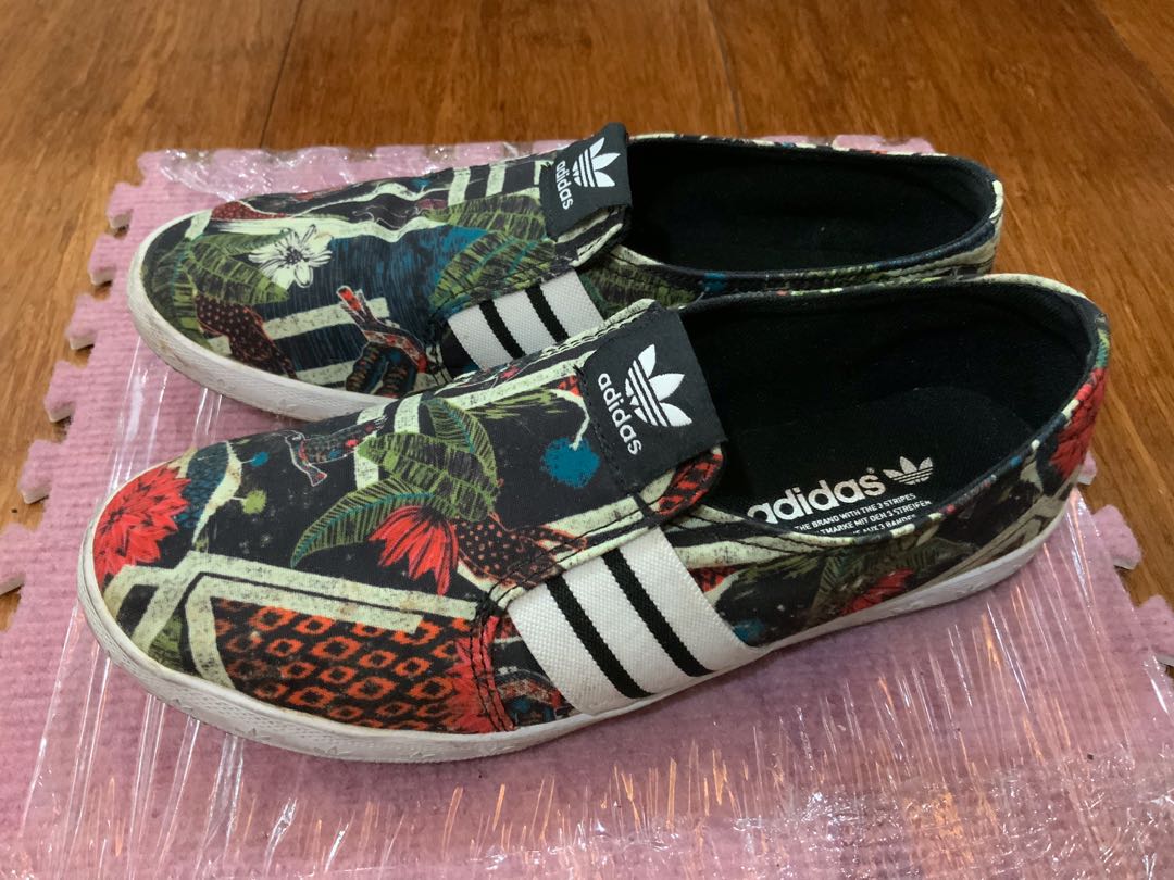 Adidas Floral Shoes Women, Women's Fashion, Footwear, Sneakers on Carousell