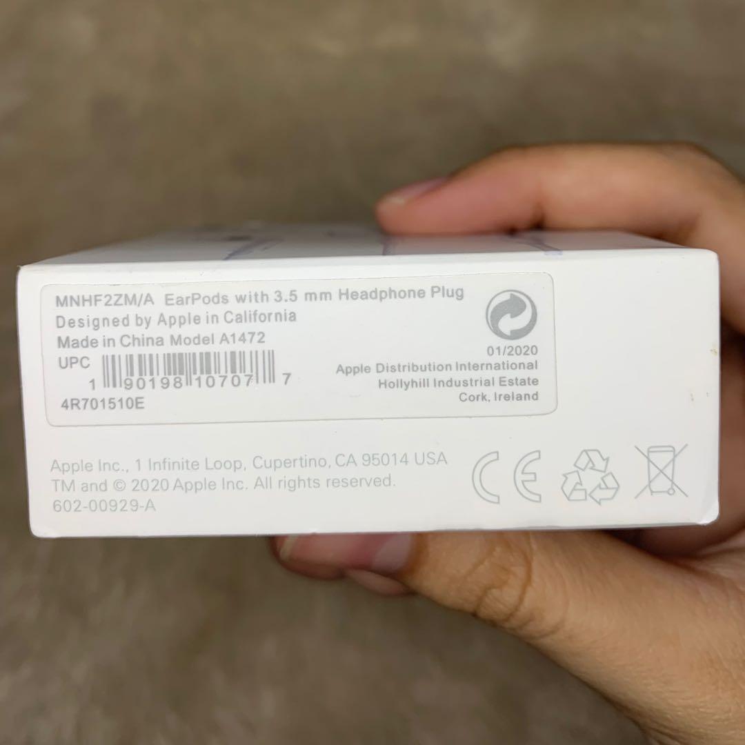 Apple Earpods 3.5mm ORIGINAL, Telepon Seluler \u0026 Tablet, Aksesoris Tablet \u0026  Handphone, Aksesoris Ponsel di Carousell