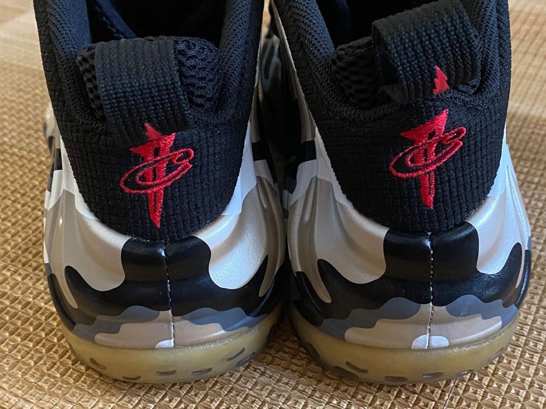 foamposite fighter jet on feet