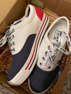 (Category: ) located in . Submitted by cheerypiexo (Listing ID 1093637518, Image 1). Description: .