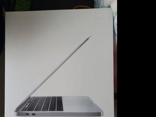 Box of Macbook Pro 13 inches